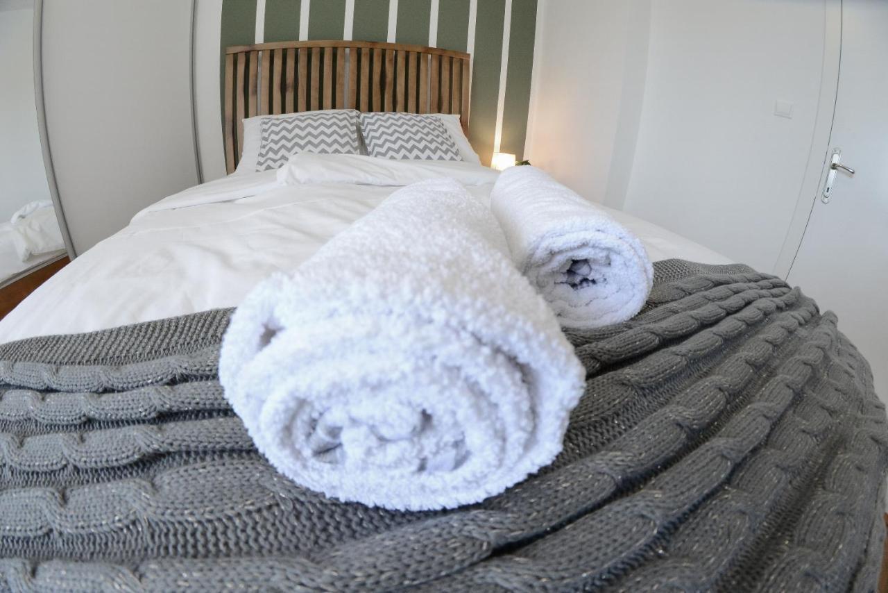 Apartment Dobraya Grey โนวีซาด ภายนอก รูปภาพ
